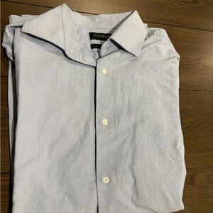 Banana Republic Light Blue Casual Button Down Shirt